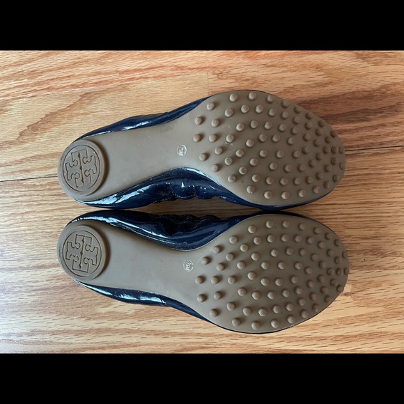 Tory Burch Blue Eddie Patent Leather Slip On Ballet Rope Detail Flats - Picture 5 of 5